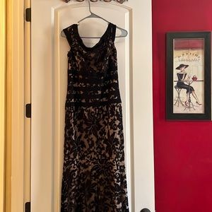 Tadashi Shoji Dress Size 2